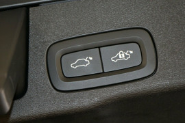 2017 MY18 Volvo XC60 UZ T5 Inscription Wagon