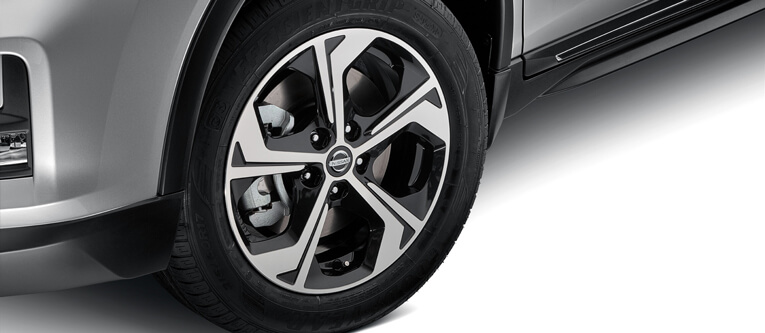 <img src="Alloy Wheel (17" Flow)
