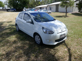 Mitsubishi Mirage ES LA