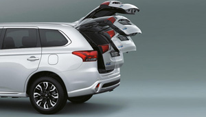 Outlander PHEV Flexibility Throughout