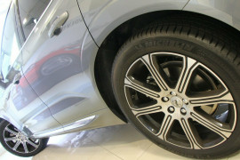 2017 MY18 Volvo XC60 UZ T5 Inscription Wagon