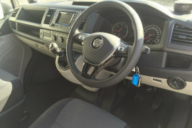 2017 Volkswagen Transporter T6 SWB Van Normal Roof Van