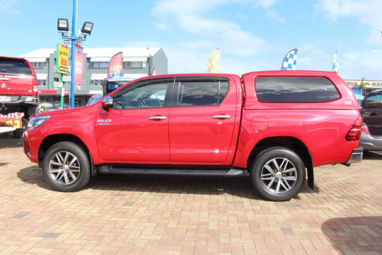 2016 Toyota HiLux GUN126R SR5 Utility