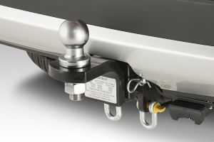 <img src="50mm Chrome Towball