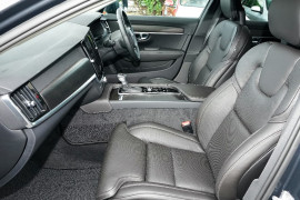 2016 MY17 Volvo V90 Cross Country D5 Inscription Hatch