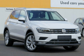 Volkswagen Tiguan Highline 5N