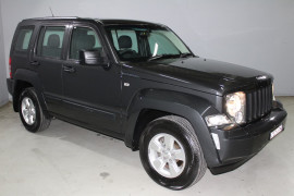 Jeep Cherokee KK MY11