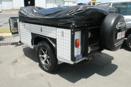 2009 Lifestyle Camper Trailer 1 axle