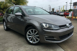 Volkswagen Golf 110TSI DSG Highline VII MY16