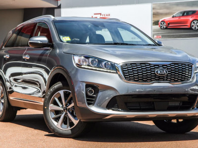 Kia Sorento Sport UM