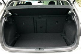 2017 Volkswagen Golf 7.5 110TSI Trendline Hatchback