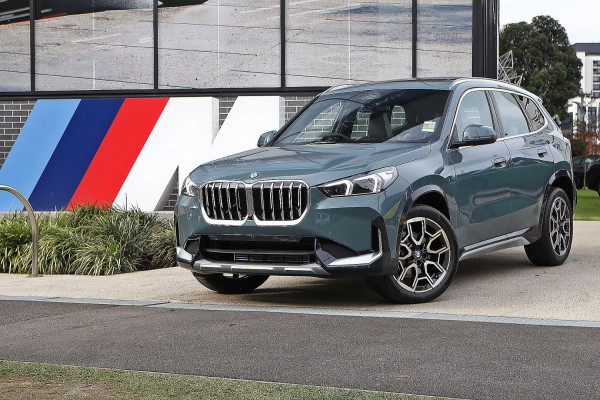 BMW X1 sDrive18i U11