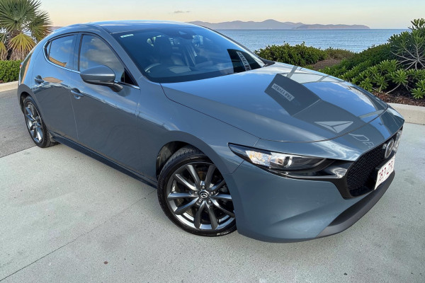 2019 Mazda 3 BP Series G20 Touring Hatch Image 1