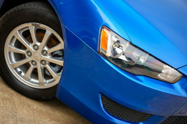 2011 Mitsubishi Lancer CJ ES Hatch Image 5