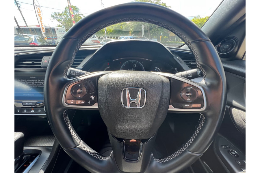 2017 Honda Civic 10th Gen VTi-S Hatch Image 19