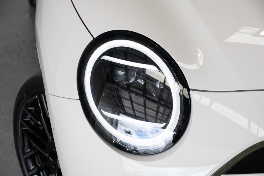 2026 MINI Cooper J01 SE Paul Smith Edition Hatch