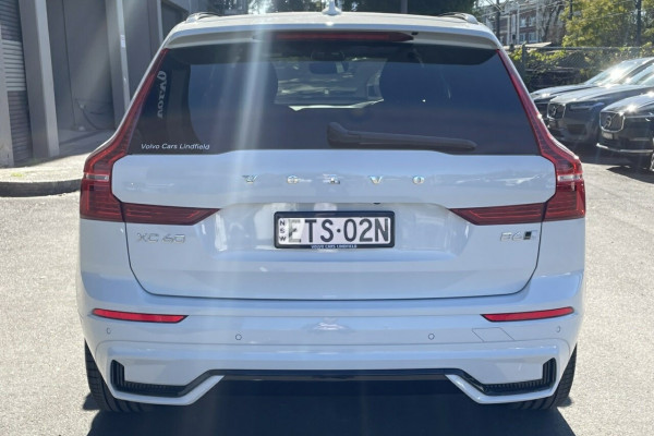 2022 Volvo XC60 UZ B6 R-Design Suv Image 5
