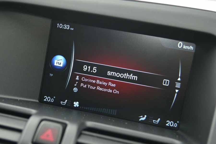 2015 Volvo XC60 LUXURY Suv Image 12