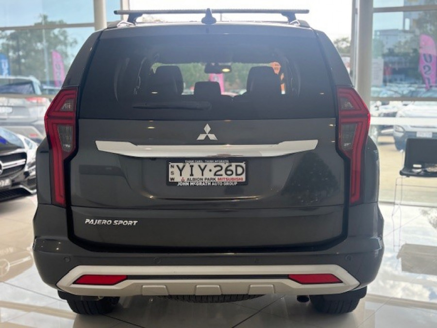 2020 MY21 Mitsubishi Pajero Sport QF GLS SUV Image 2