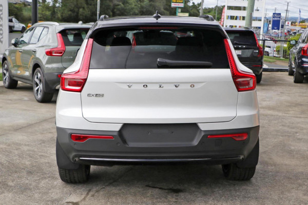 2024 MY25 Volvo EX40  Ultra Single Motor Extended Range SUV Image 3