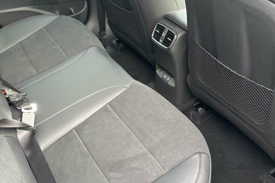 2024 MY25 Hyundai i30 PDe.V6  N Line Hatch Image 18