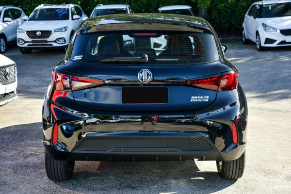 2024 MY24.5 MG MG3 ZP22 Essence Hybrid+ Hatch