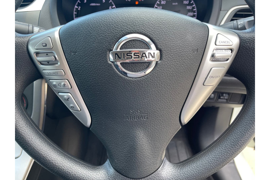 2014 Nissan Pulsar B17 ST Sedan Image 17