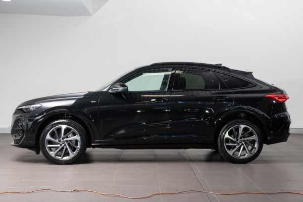2026 MY25 Audi Q5 GU TFSI 150kW SUV image 3