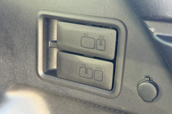 2018 Holden Equinox EQ LTZ-V SUV Image 11