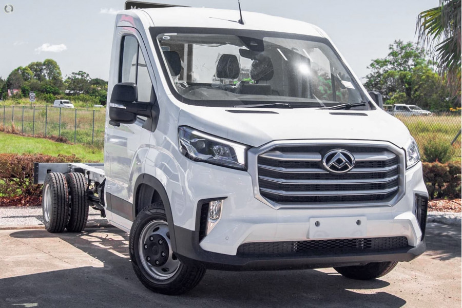 2021 LDV Deliver 9   Cab chassis