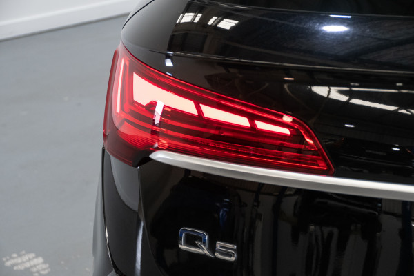 2021 Audi Q5 FY 45 TFSI sport SUV image 11
