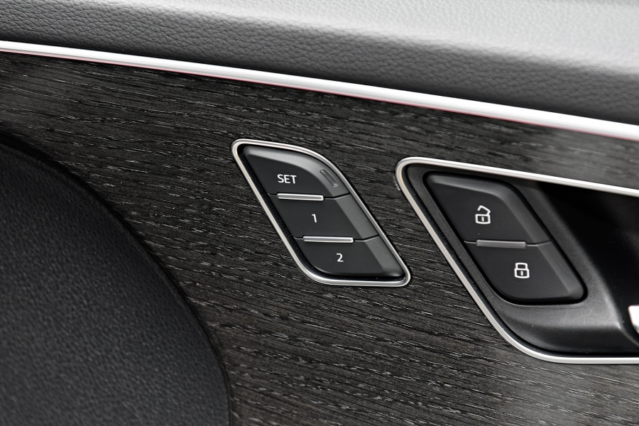 2022 Audi Q8 F1 50 TDI S Line SUV
