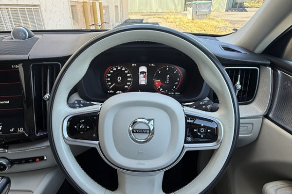 2020 Volvo XC60 UZ D4 Inscription SUV Image 16