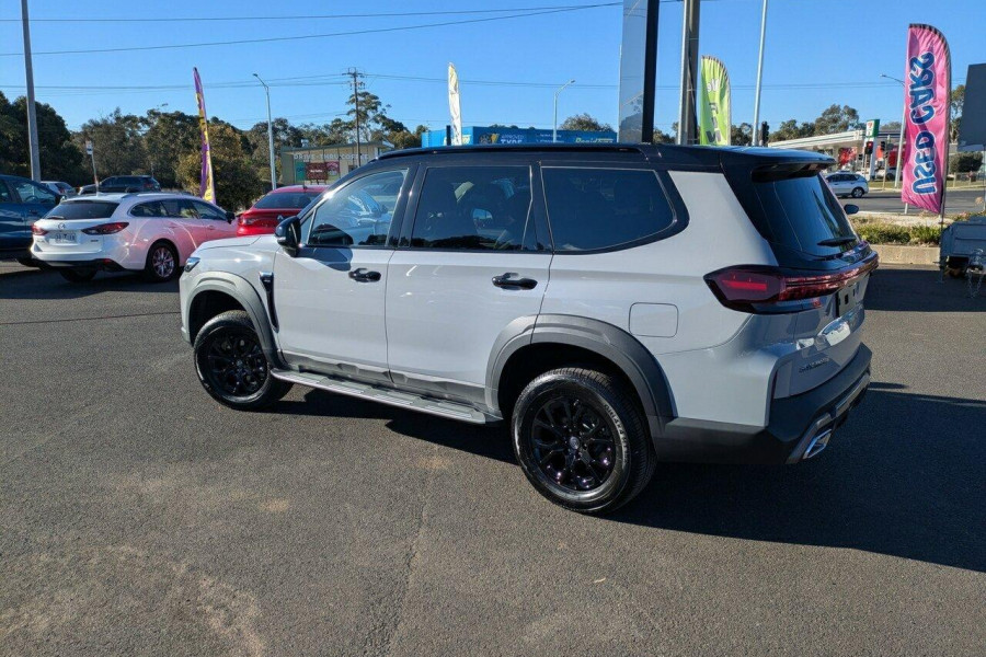 2025 LDV D90 SV9A Executive SUV Image 6