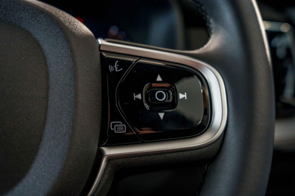 2026 Volvo XC90 L Series Black Edition SUV Image 20
