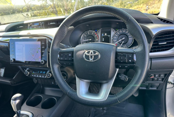 2021 Toyota HiLux GUN126R SR5 Dual Cab Pick Up Image 5