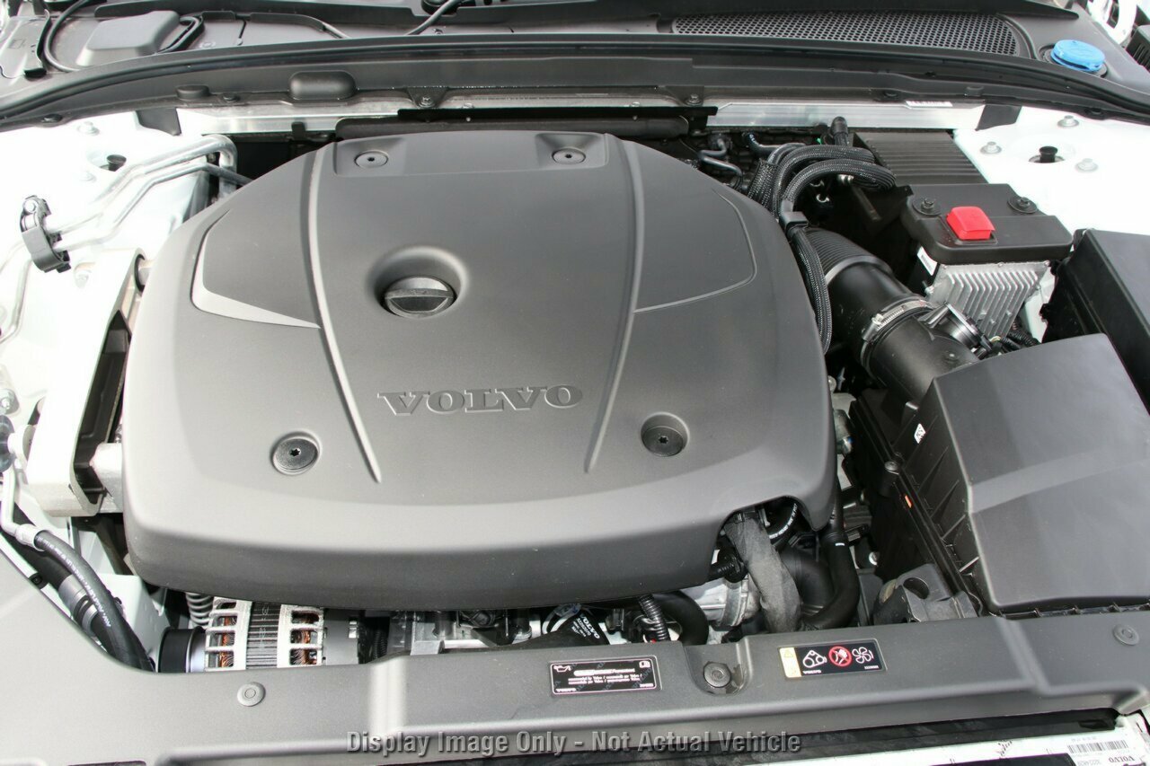 2019 MY20 Volvo V60 F-Series T5 Momentum Wagon Image 20