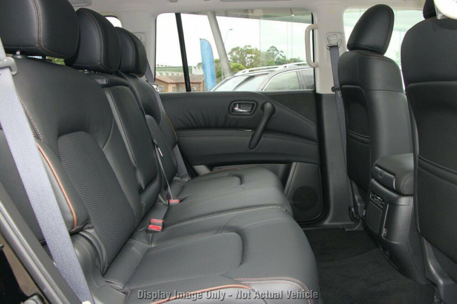 2025 Nissan Patrol Y62 Warrior SUV Image 7