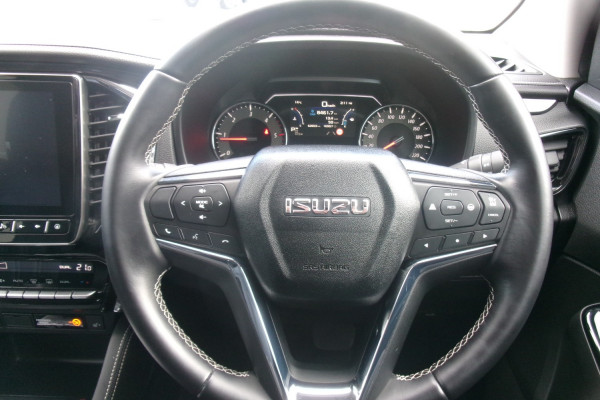 2023 MY24 Isuzu MU-X RJ LS-T SUV Image 16