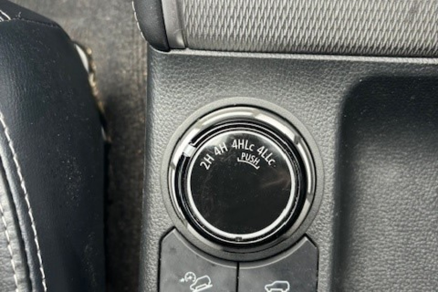 2020 Mitsubishi Triton MR GLS Premium Ute Image 14
