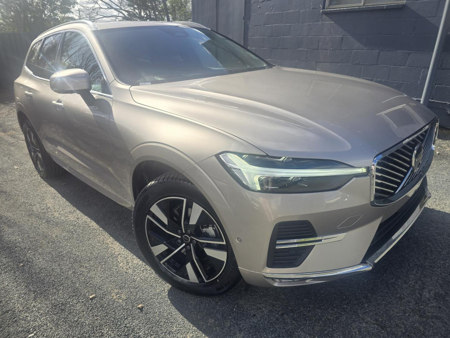 2026 Volvo XC60 UZ Plus B5 Bright SUV Image 1