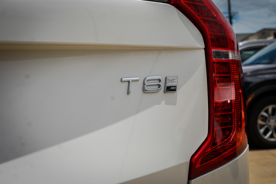 2024 MY25 Volvo XC90 L Series Ultra T8 Plug-In Hybrid SUV Image 12