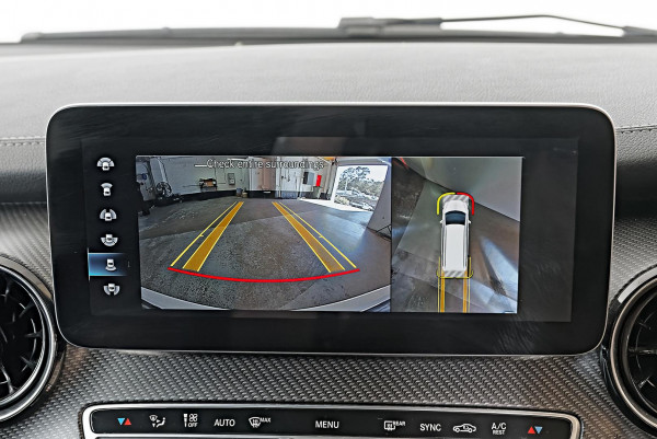 2021 Mercedes-Benz V-Class 447 V250 d Avantgarde People Mover image 10
