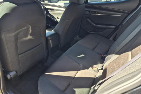 2020 Mazda 3 BP Series G20 Pure Hatch Image 7