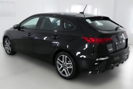 2019 MY20 Kia Cerato Hatch BD Sport with Safety Pack Hatchback Image 4