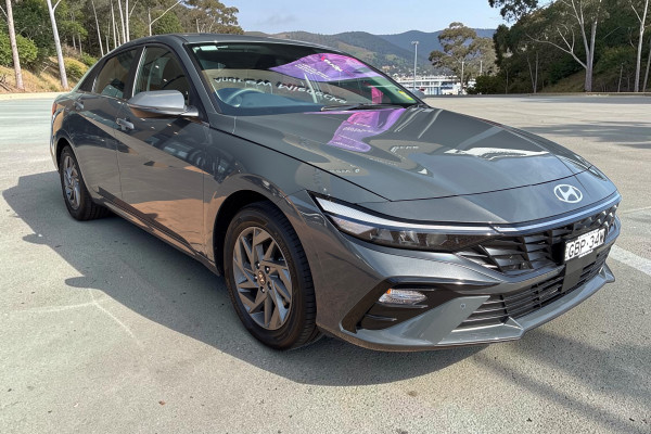 2025 Hyundai i30 CN7.V2  Sedan Image 1