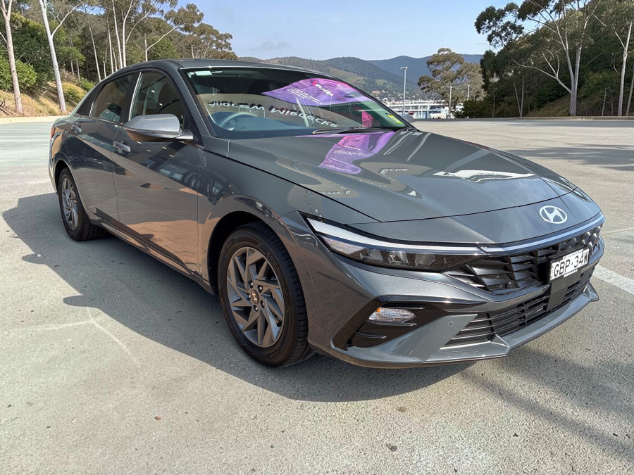 2025 Hyundai i30 CN7.V2  Sedan Image 1
