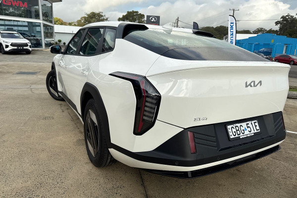 2026 Kia EV4  Air Standard Range Sedan Image 3