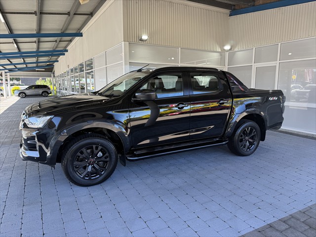 2022 MY23 Isuzu D-MAX RG X-TERRAIN Ute Image 10