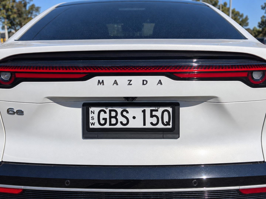 2026 Mazda 6e  GT Hatch Image 28